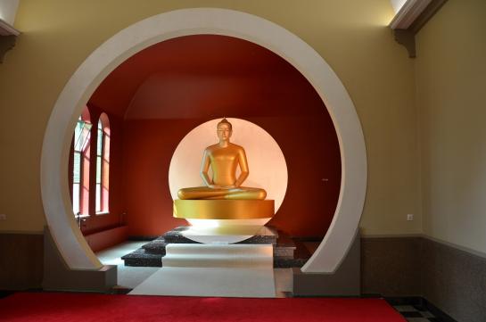 Centrum Dhammakaya boedhistische klooster binnenzijden